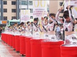 女子水鼓表演